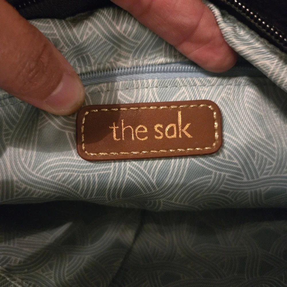 The Sak Indio Leather Hobo Shoulder Bag Womens‎ Medium Black Braided Boho Zip
